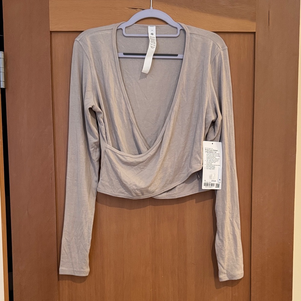 NWT Lululemon Wrap Top size 10